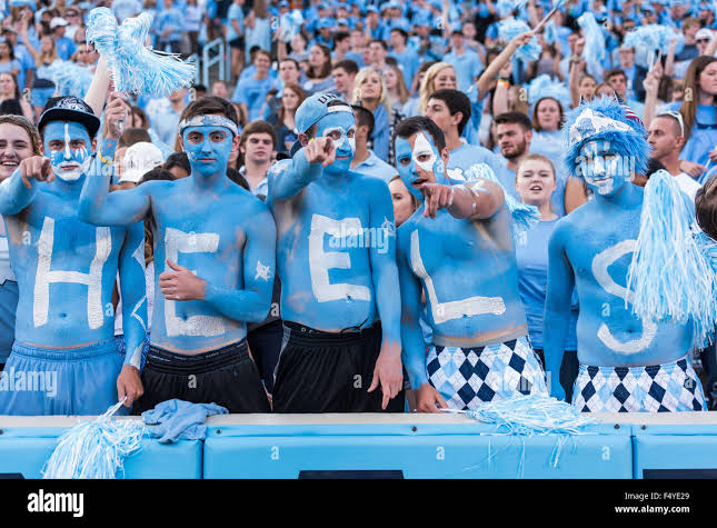 Unc tar heel fans hi-res stock photography and images - Alamy