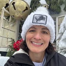 Who provides car detailing services in the Dundee area?