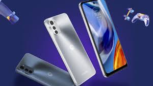 Motorola Moto e32s launches in India at ...