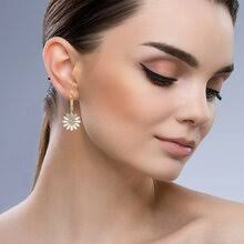 Acquista Orecchino da donna Velasco in taglio Rotondo 0.49 Carati , Oro  Giallo 375 Zircone