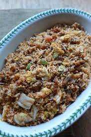 Nasi goreng kampung power yang cukup rencah dan rasanya. Nasi Goreng Sardin Azie Kitchen