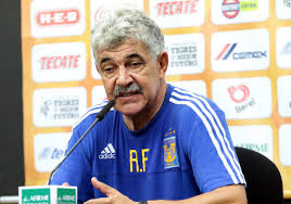 Tigres no ha sacado ventaja de su poder en zona ofensiva y se han limitado a. Ricardo Tuca Ferretti Deja A Tigres