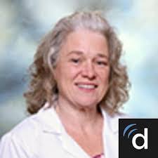 Sara Leis's Instagram, Twitter & Facebook