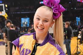 Jojo no kimyou na bouken part 1: Fans Think Jojo Siwa Came Out As Queer Teen Vogue