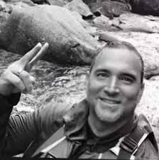 Looking for a realtor in the Jobos area that can speak fluid English.