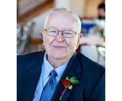 Kelli Collier's Instagram, Twitter & Facebook