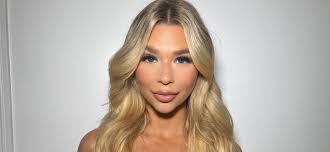 Doreen Lindsey's Instagram, Twitter & Facebook