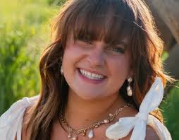 🙏 A 15-year-old girl faces a long road to recovery after she suffered  severe brain trauma when police say she fell off the top of a car in a car  surfing accident.