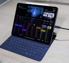 Release Of Macbook Air And Ipad Pro 2018 Ipad Pro Trending Ipad Pro For Sales Ipadpro Ipad Apple Release Of Mac Apple Desktop Apple Ipad Pro Ipad Pro