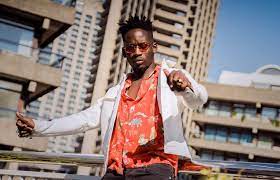 Na money be koko it's your boy eazi zaga (chorus}: Nigerian Star Mr Eazi Drops New Song With Mo T Titled Property