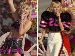 While viewers from the u.s. Miley Cyrus Channeled The 80s At Super Bowl 2021 Performance