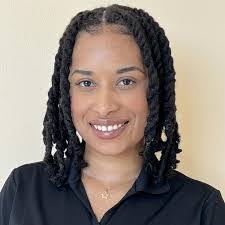 Summer Robinson's Instagram, Twitter & Facebook