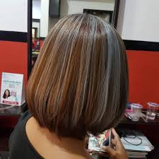 11 Modern Auburn With Sparkles Of Silver Hair Colors Trends To Sport In 2018 Hair Highlights Silver Hair Color Hair Color For Women