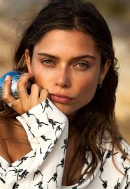 Anya Bruwer for Glamour NL