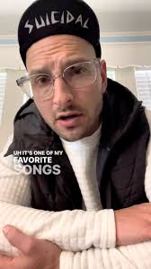 New song and visualizer heading your way to start your weekend off right!  Stoked to have @pettydeepeddybetty from @goldstepsmusic