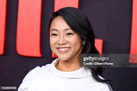 735 Stephanie Gilbert Photos & High Res Pictures