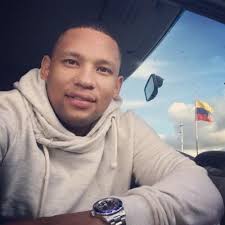 Daniel Capella Silva (@dcapellasilva)