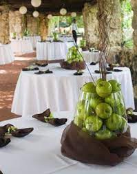 Creative Apple Centerpiece Apple Centerpieces Inexpensive Wedding Centerpieces Budget Wedding Centerpieces