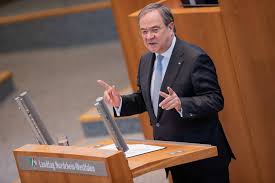 Israeli prime minister benjamin netanyahu faced protests on sunday after his cabinet reimposed a coronavirus lockdown shortly before he left for a trip to the united states, with. Corona Nrw Armin Laschet Verteidigt Brucken Lockdown