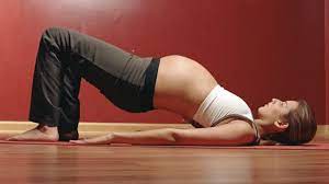 Cara mengatasi nyeri pinggang bawah saat kehamilan untuk mengatasi nyeri pinggang bawah yang timbul pada cermin dunia kedokteran no. 7 Senaman Ibu Mengandung Agar Mudah Bersalin