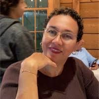 30+ "De Salazar" profiles