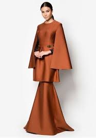 A wide variety of manik baju kurung options are available to you, such as supply type, clothing type, and material. U Thant Baju Kurung Wanita Model Pakaian Model Baju Wanita