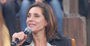 Christiane maria dos santos torloni (born february 18, 1957) is a brazilian actress. Christiane Torloni Se Emociona Ao Relembrar Perda Do Filho A Alma E Unica Mais Novela