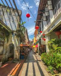 Others say wealthy men used to put up their while the legends and secrets behind this quaint walking street are many, one fact is indisputable: Cassandra On Instagram Hipster Haven Concubine Lane In Ipoh Malaysia Where A Mining Tycoon In The 1800s Malaysia Travel Travel Instagram Ipoh