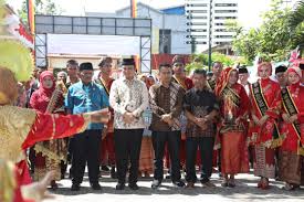 Sebagai mahasiswa baru, suasana ujian nasional sma masih sangat diingat. Juara 2 Nasional Lomba Sekolah Sehat Sman 1 Ampek Angkek Syukuran Amcnews Co Id