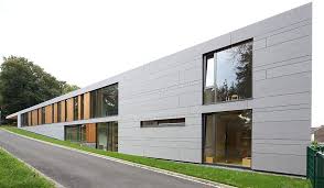 Kath Kindertagesstatte Don Bosco Mit Eternit Fassadentafeln Equitone Tectiva Aus Faserzement Fassade Fassade Haus Architektur