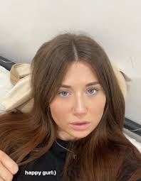 Abbie Moss (@abbiexmoss)