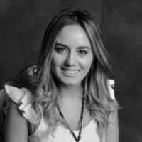 4400+ perfiles de «Geraldine»