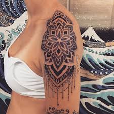 Two things make the shoulder an optimal place for a tattoo. 41 Most Beautiful Shoulder Tattoos For Women Stayglam
