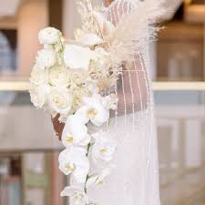 Check spelling or type a new query. Wedding Bouquets The Most Common Types Explained