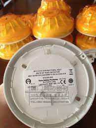 Base terminal l2 is connected to base terminal l1 when the detector is fitted to provide continuity monitoring through the. Tyco Marine 601p M Optical Smoke Detector Stockist Smoke Detectors Wholesale Detector Lightsmoke Detector Dvr Aliexpress