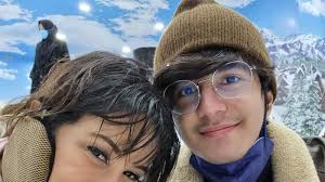 6 Potret Darren Sterling Emmanuel: Putra Kedua Andi Soraya yang Ganteng,  Mirip Sang Ayah Semasa Muda