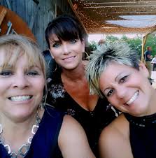 Coiffures Unlimited Hair Salon