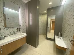 Custom pack of 10 hexagon magnetic glass spice jars 45ml with strong magnet lids; Lufthansa Unusual Flight To Dubai Dubai Arrival Procedures