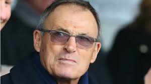 Barry Bennell: Coach warned parent of Frank Roper's abuse, court told