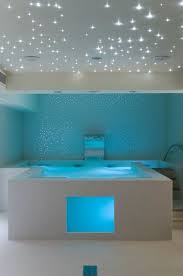 The Wonderful Hydrotherapy Pool At K Spa So Much Thought Has Gone Into Makng Ths A True Haven From Everyda Avec Images Spa Interieur Piscines Design Construction Piscine