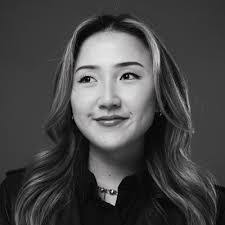 Rosalie Bonner's Instagram, Twitter & Facebook