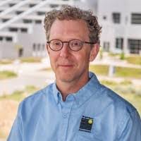 Sara Gabor's Instagram, Twitter & Facebook