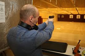 295/2004 privind regimul armelor si munitiilor. Legea Armelor È™i MuniÈ›iilor A Fost ModificatÄƒ Care Sunt NoutÄƒÈ›ile Ct100 Ro