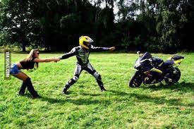 Pin On Engagement Pics