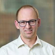 How to Use Creativity to Develop New Products: 4 Steps