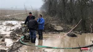 Date de contact, bilanturi, informatii financiare si locul compania de apa somes sa in topul firmelor din romania. Compania De ApÄ Èi A Trimis La Dej Artileria Grea Trei Dorei Èi Cea Mai SpecialistÄ GÄleatÄ Video Dejeanul Ro Suntem Deja Acolo