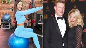 Nathan buckley was born in suburban adelaide, south australia on 26 july 1972.3 his family travelled around australia quite frequently, and by the age of 12, buckley had been to all major states. Afl 2021 Nathan Buckley S Rumoured Girlfriend After Split