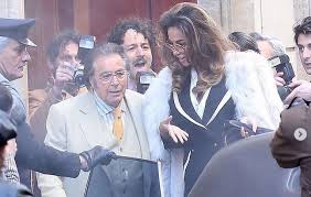 Mijlocașul de 31 de ani a șutat din. Foto House Of Gucci MÄdÄlina Ghenea Pe Platourile De Filmare AlÄturi De Legendarul Al Pacino Romanca O InterpreteazÄ Pe Sophia Loren