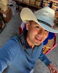 axeelkr) • Instagram photos and videos