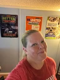 9 glorious miles in the bank. I came across this and had to stop for a  snap. Happy running